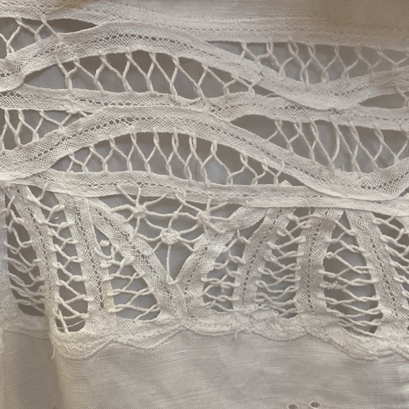 NWT K Woman Petite Collection white top with padded shoulders. Size 18WP - Picture 2 of 9